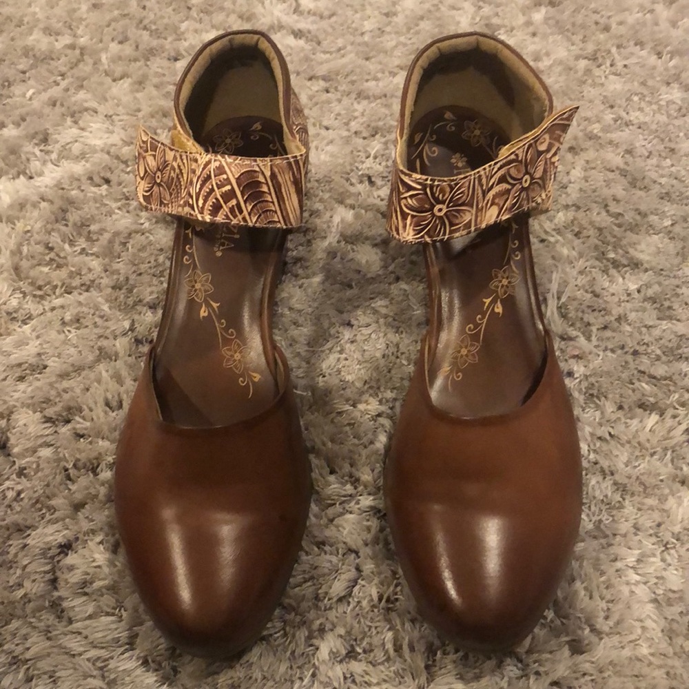 Patrizia heels
